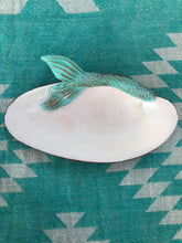 Load image into Gallery viewer, Mermaid Tail trinket tray Shell Art