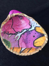 Load image into Gallery viewer, Pop of Flowers trinket tray Shell Art sold
